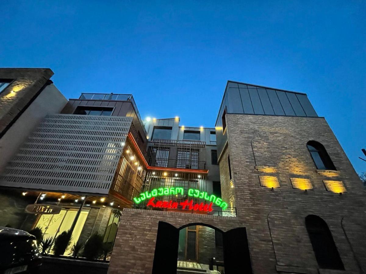 Luxin Hotel Тбилиси Екстериор снимка